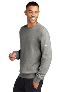 Nike Club Fleece Sleeve Swoosh Crew / Dark Grey Heather / Ocean Lakes Field Hockey