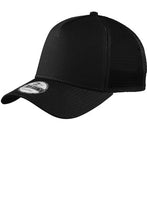 Snapback Trucker Cap / Black / Little Neck Run Club