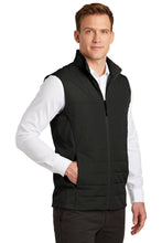 Collective Insulated Vest / Black / Hickory Middle School Soccer