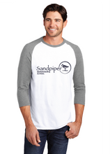 Perfect Tri 3/4-Sleeve Raglan / White/Grey / Sandpiper Montessori