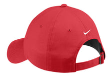 Nike Unstructured Twill Cap / Gym Red / Cape Henry Collegiate Crew