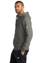 Fleece Sleeve Swoosh Full-Zip Hoodie / Charcoal Heather / Cape Henry Collegiate Cheer