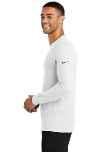Nike Dri-FIT Cotton/Poly Long Sleeve Tee / White / Rich Images Photography